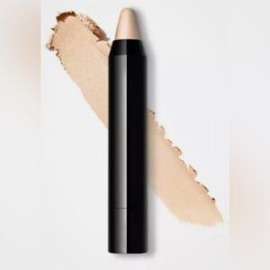 CHAMPAGNE BEIGE BROW HIGHLIGHTER FROM PRO  MAKEUP ARTIST COUNTER!!!!